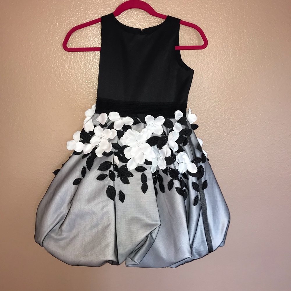 Mon Cheri Formal Girls Dress Size 8 Black Silver